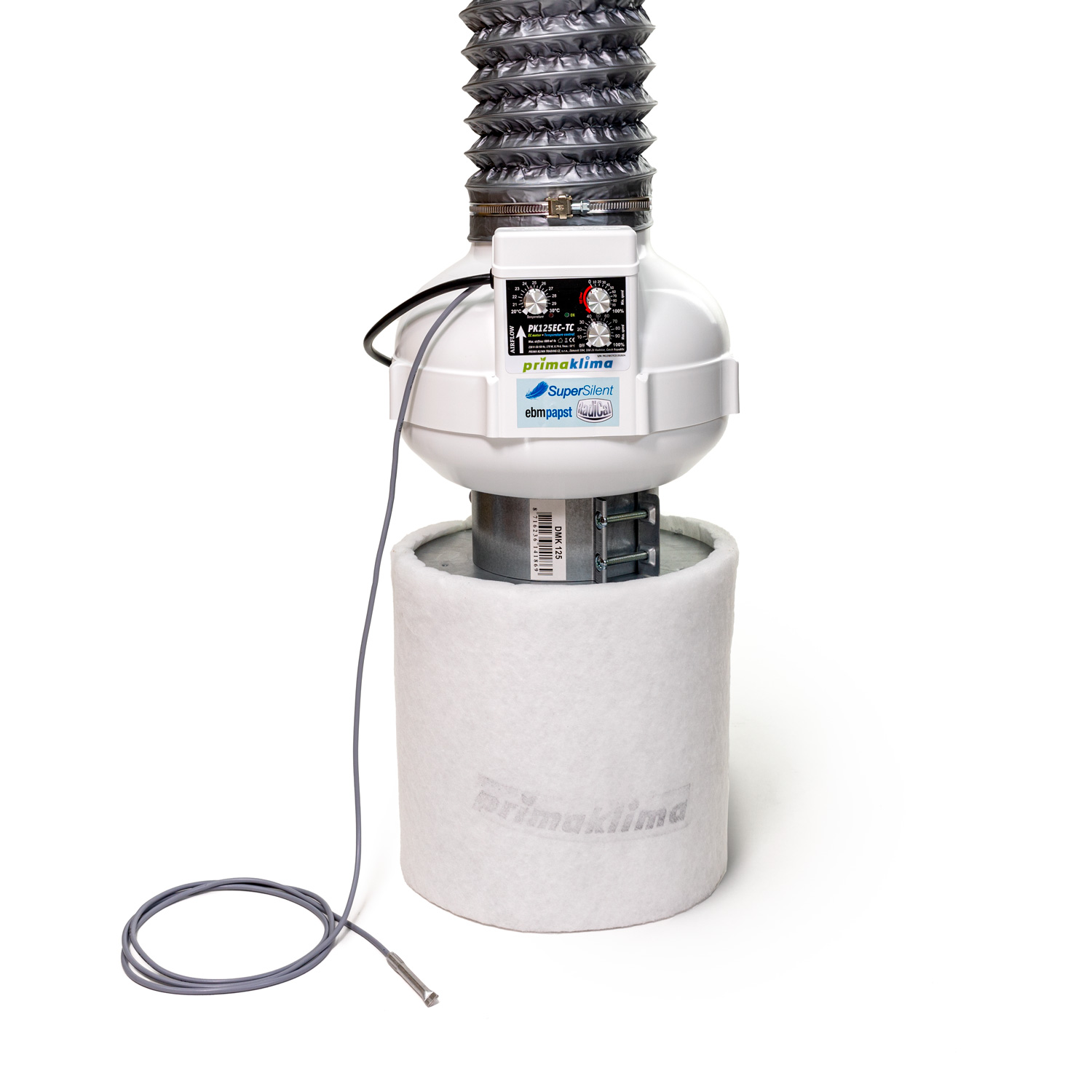 Conjunto de ventilación Prima Klima con ventilador PK125EC-TC con control de temperatura y caudal de hasta 680 m³/h. Incluye filtro de carbón activo K2601-flat-125, tubo flexible de 127 mm y 3 m, manguito conector de 125 mm y abrazadera metálica de 60-135 mm.